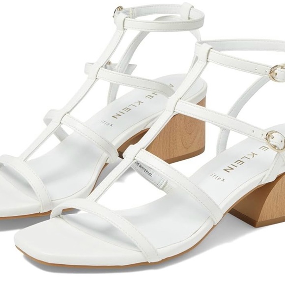 White heels (5cm). Anne Klein. I wore them just one time, just not my style - Picture 3 of 3
